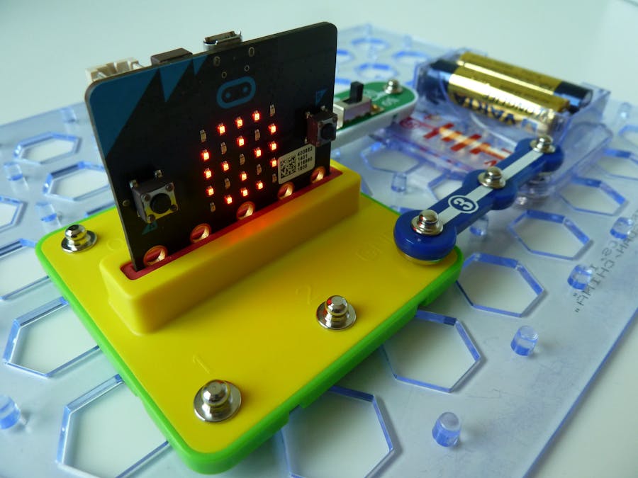 Snap:bit - Power Micro:bit Using Snap Circuits