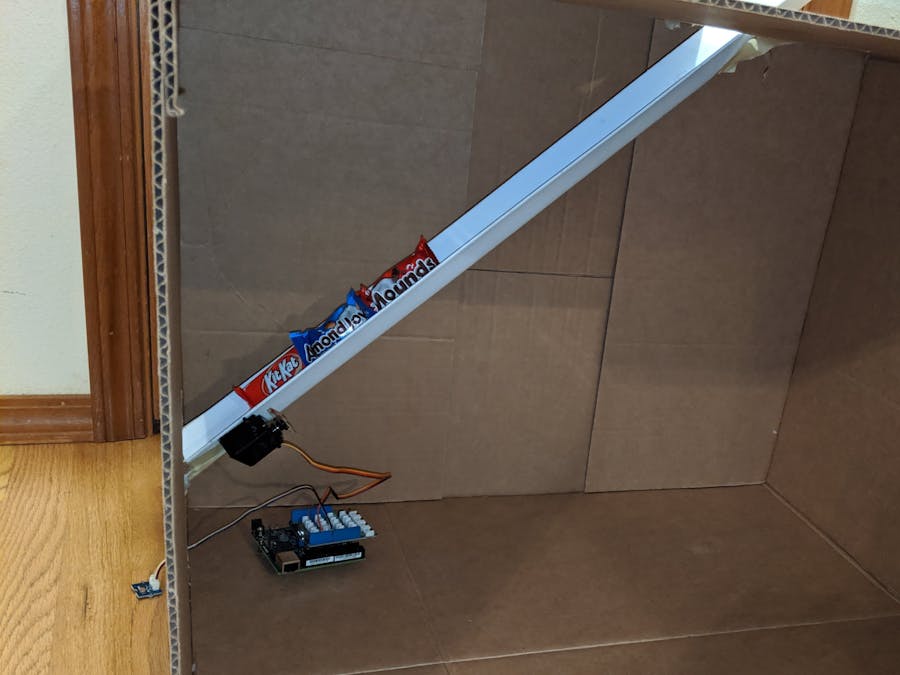 FPGA-Powered Candy Dispenser