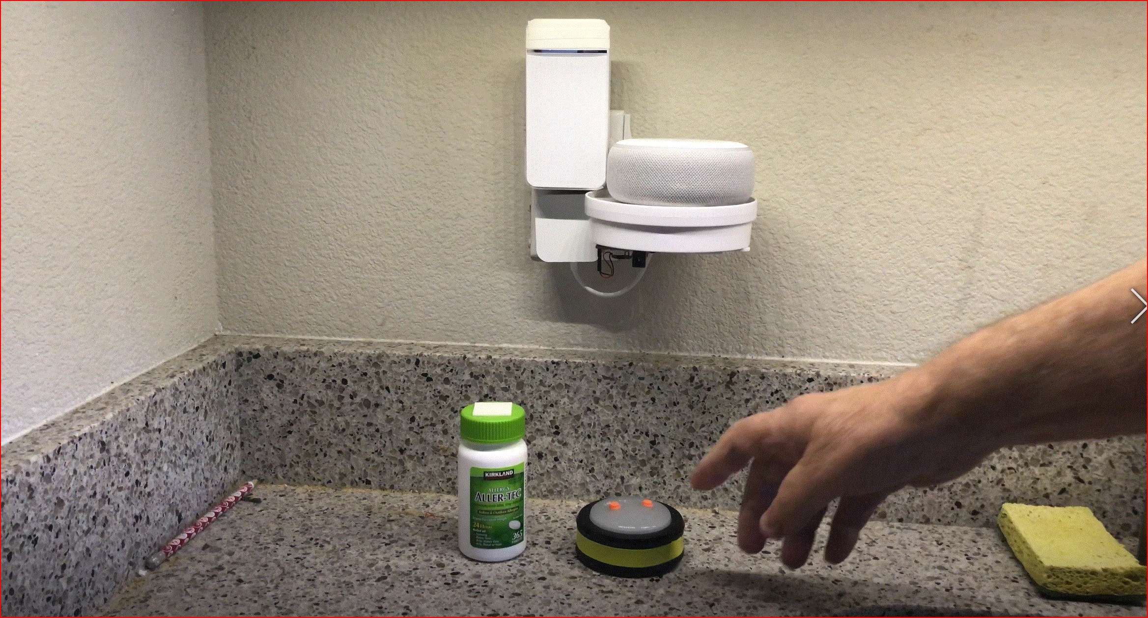 Reduce walking and confusion through a smart reminder light