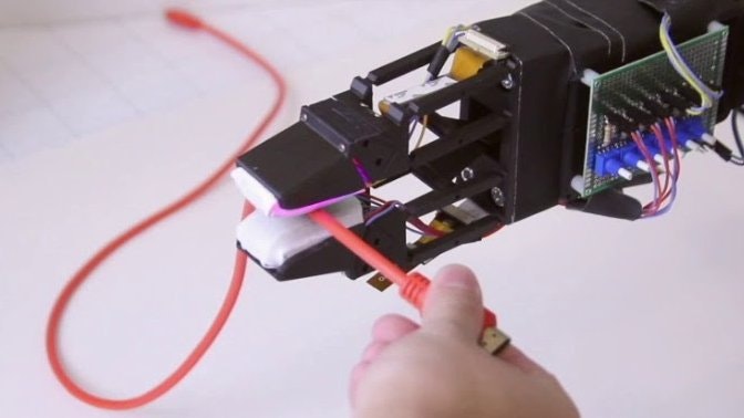 MIT Researchers Create A Robot With A Soft Gripper That Can Manipulate  Cables - SlashGear