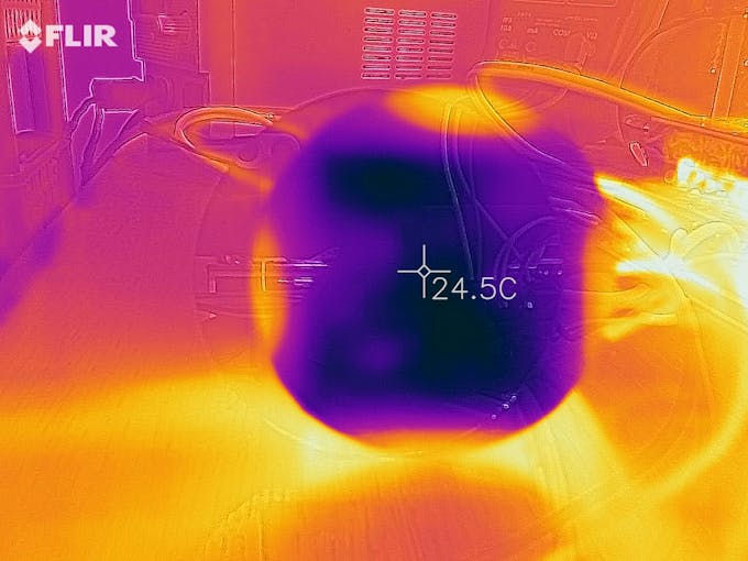 Thermal image of the Chilled Mirror Hygrometer
