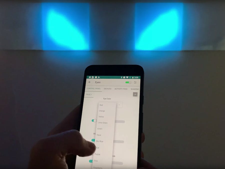 Spooky Glowing Eyes for LIFX Tile