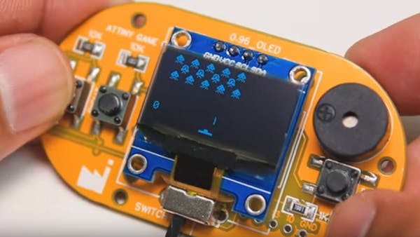 Check Out This ATtiny85 Micro Handheld Game Console That You Can Build ...