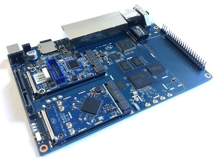 Banana Pi BPI-R64 Open Source Router with MTK MT7622 Chip