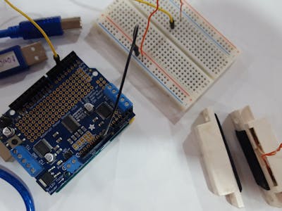 Arduino 101 + BLE + Magnetic Door Swith