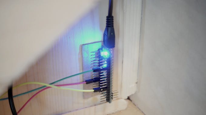 An Arduino Micro detects the trigger and sends a keyboard signal to the Rpi.