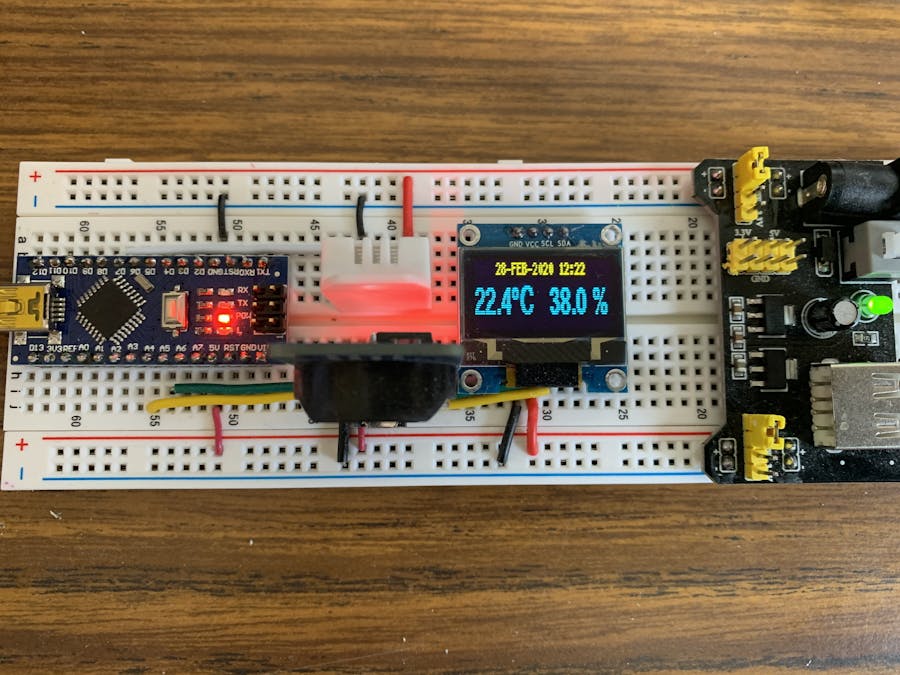 Arduino Nano Using Median Filter to Display DHT22 and RTC