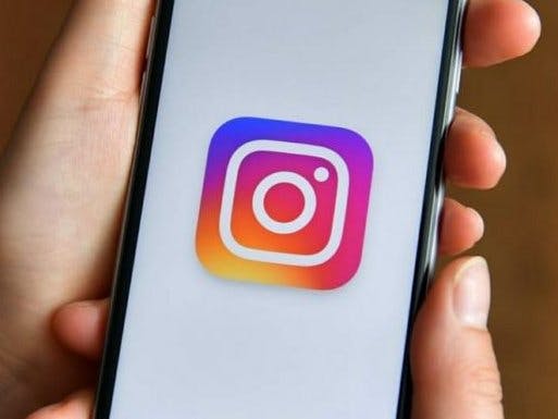 What Is DOWNLOAD INSTAGRAM STORIES and How Does It Work?