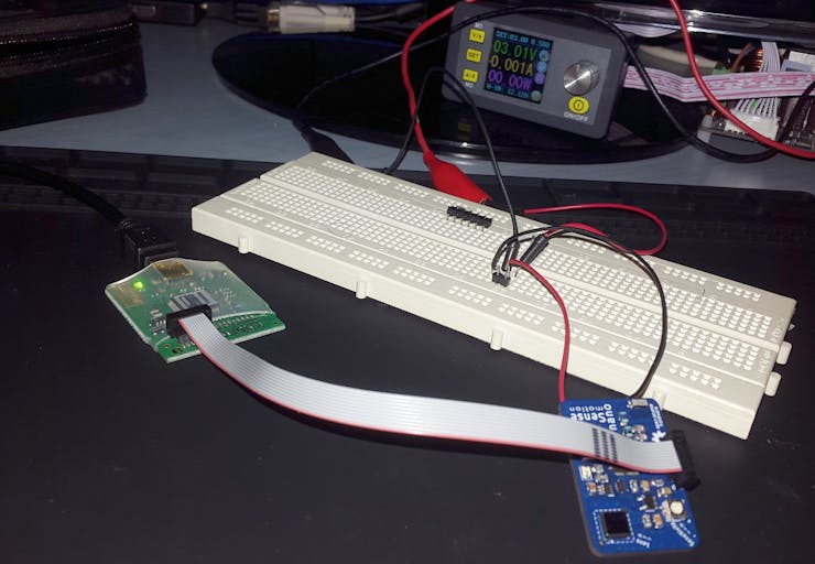 nanoSense:Motion connected to the SWD debugger