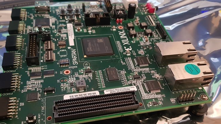 Spartan7 SP701 FPGA Evaluation Kit② AMD Spartan™ 7 SP701 FPGA Evaluation Kit
