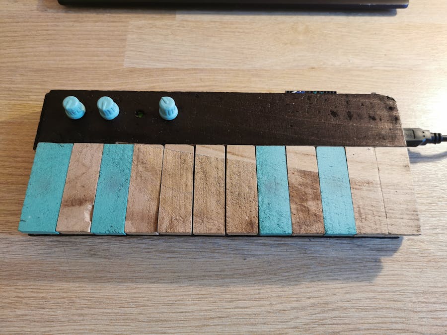 Midi Wood Keyboard