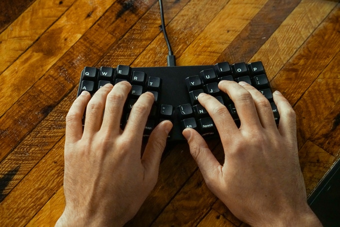 The Keyboardio Atreus Offers a Compact 44-Key Design Powered by an 