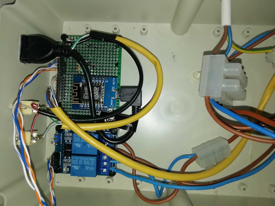 Control your fermentation chamber remotely with Ubidots