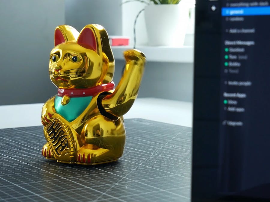 Meow — the Slack Bot with the Smart Paw