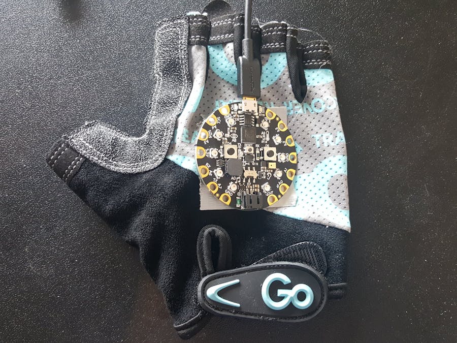 Gloved Puyo Puyo
