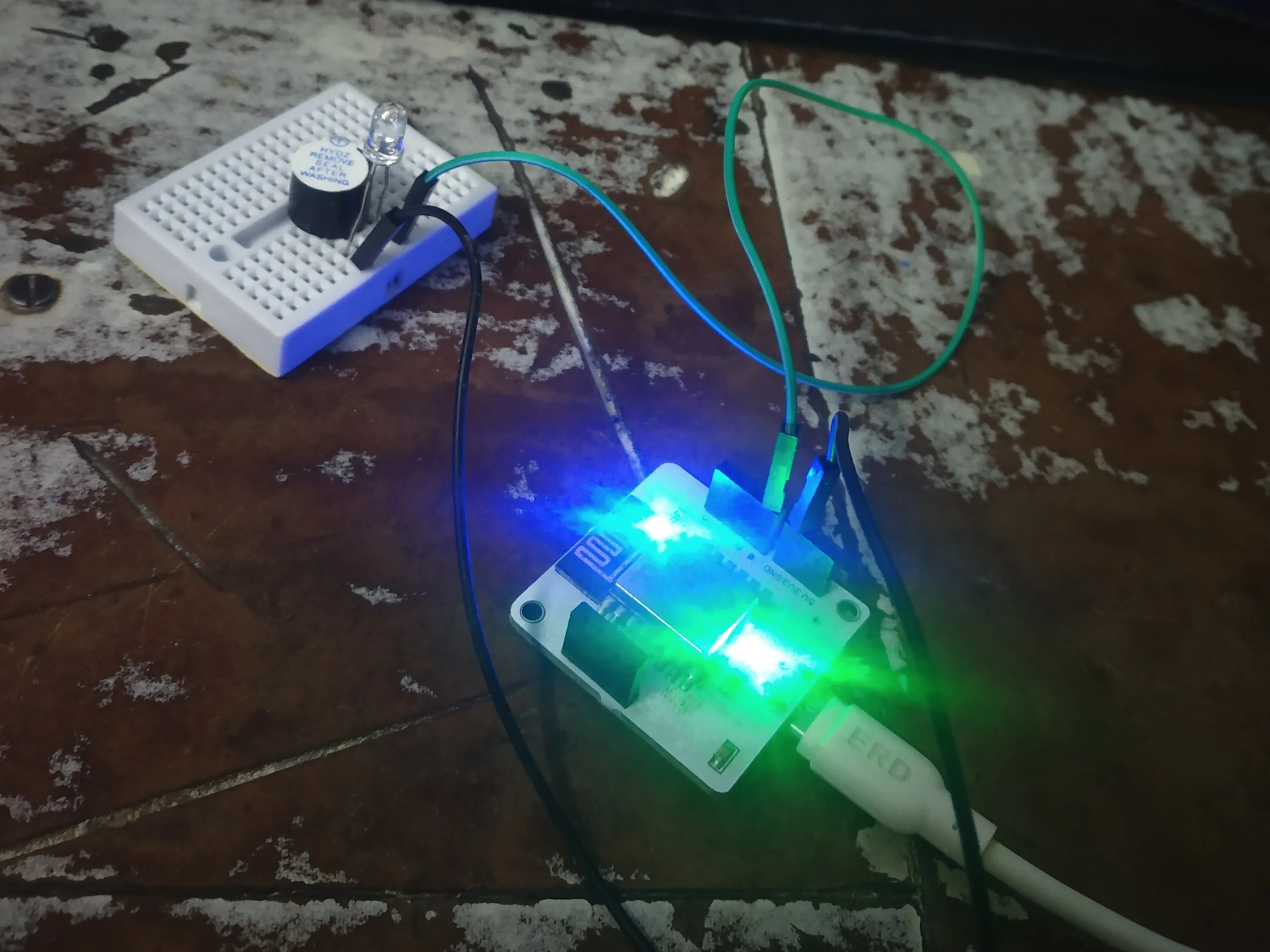 LED and Buzzer for General Purpose and Security - Hackster.io
