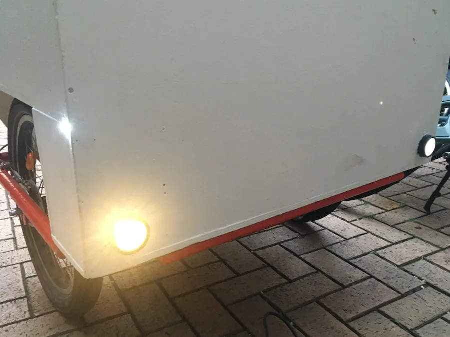 Blinking bicycle light with LED