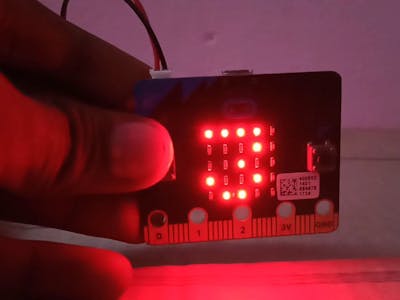 Temperature measuring device using Microbit/ For beginners/