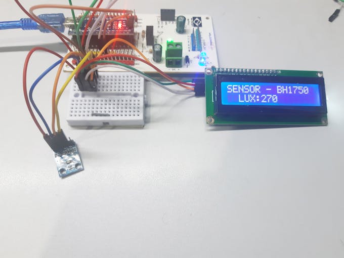 Figure 3 - Project constructed with Arduino, 16x2 LCD, and sensor BH1750.