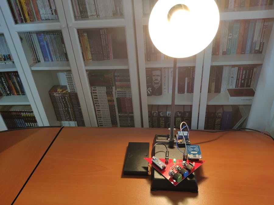 RFID Desk Lamp with RGB Color Scheme Lock