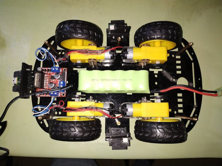 4WD Robot + L298N driver + battery