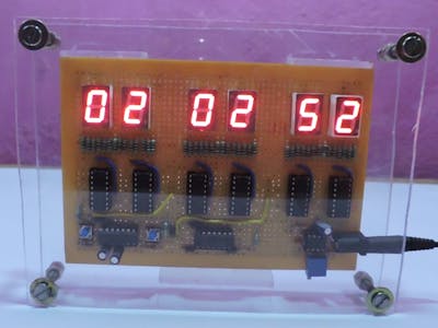 Digital Clock But Without a Microcontroller [Hardcore]