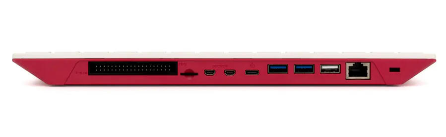 Hands-On with the Raspberry Pi 400, the First 