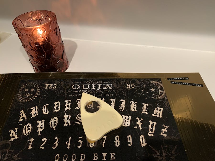 Electromagnetic Ouija Board Powered by FPGA