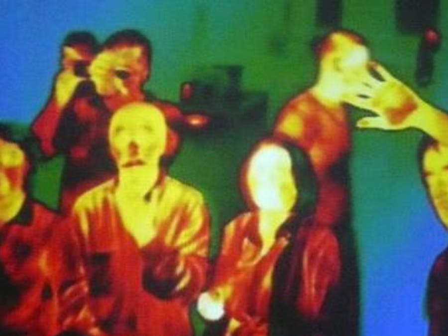 Temperature sensing wristband with the Neosensory Buzz