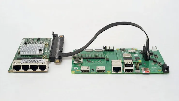 Jeff Geerling Squeezes 4.15Gb/s From a Raspberry Pi Compute Module