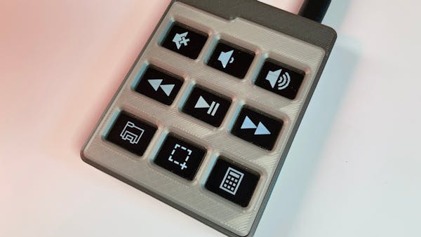 Perform a Variety of Functions with This Adaptive Macro Keypad ...