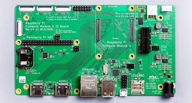 Raspberry Pi 4: What is it and how can you use it? - CODERSERA