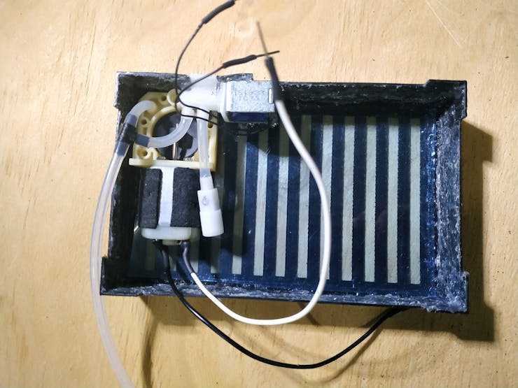 Air pump + air release valve