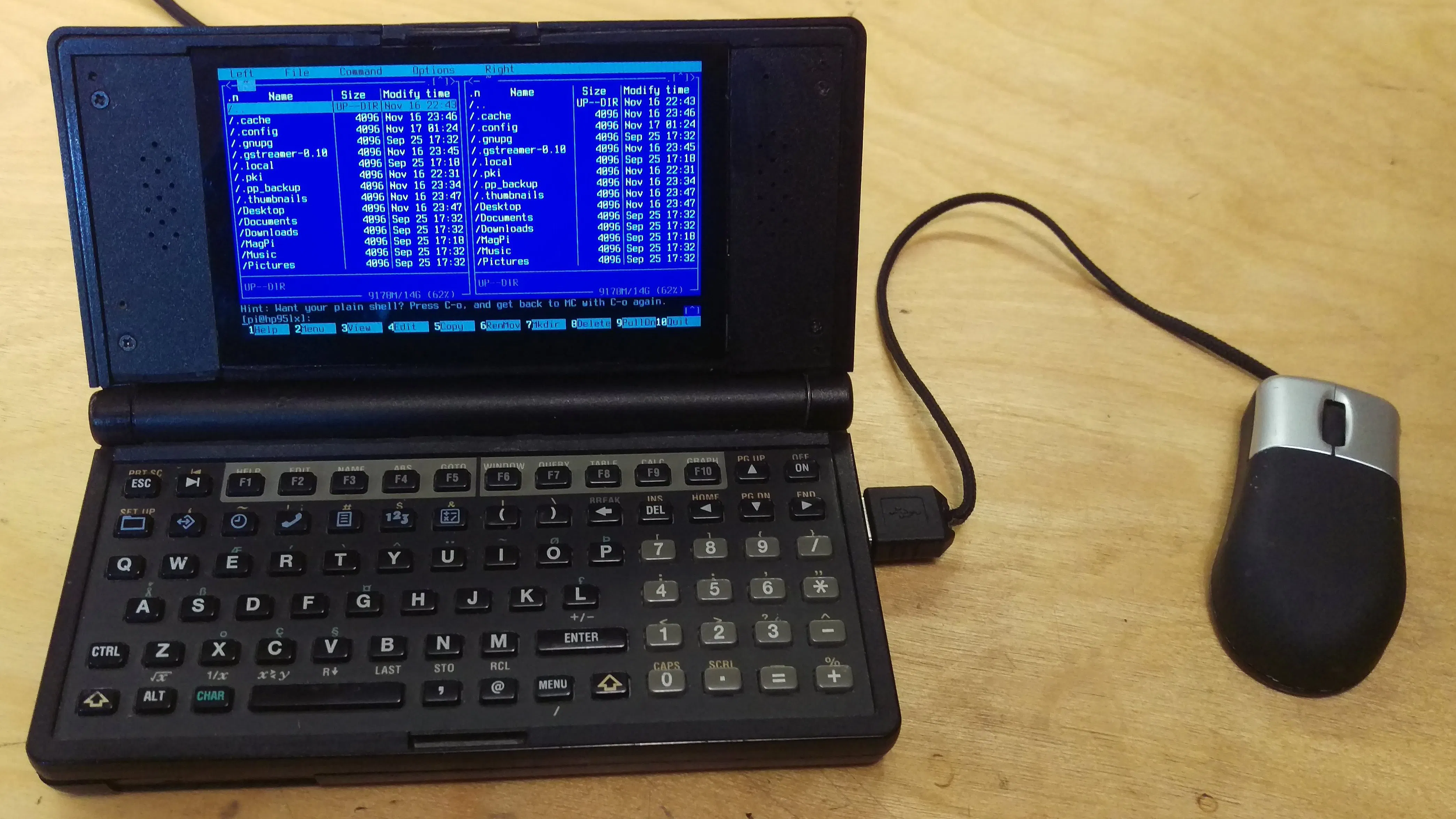 HPi95LX: A Retro-Style, Linux-Capable Palmtop - Hackster.io