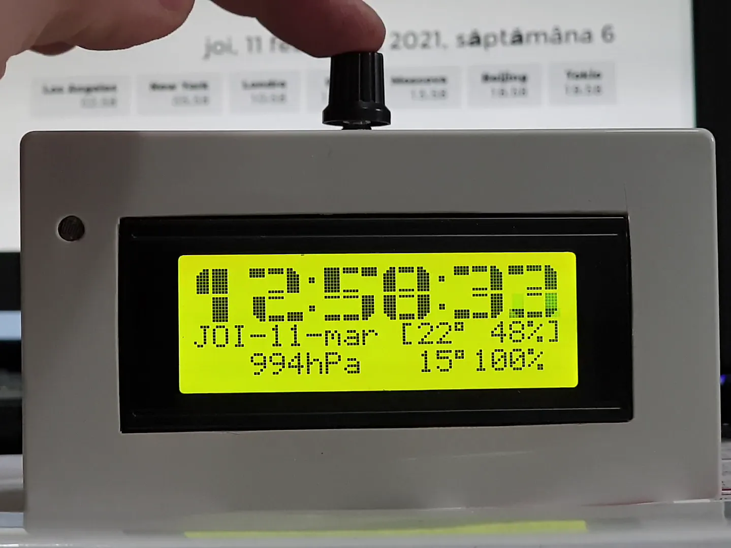 Big Characters Weather Clock (int/ext temp, hum, press) - Hackster.io