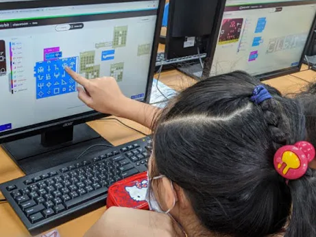 Sensing Temperature With The BBC micro:bit