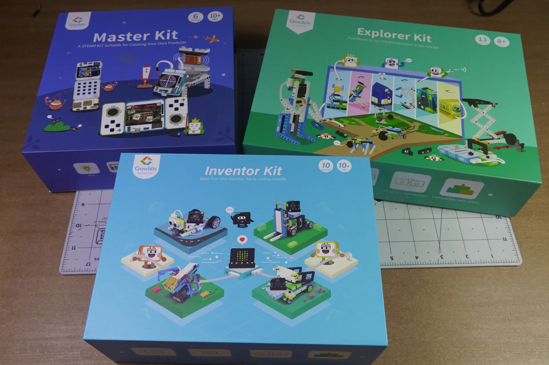 Hands-On with Elecrow's Crowbits LEGO-Compatible STEM Learning