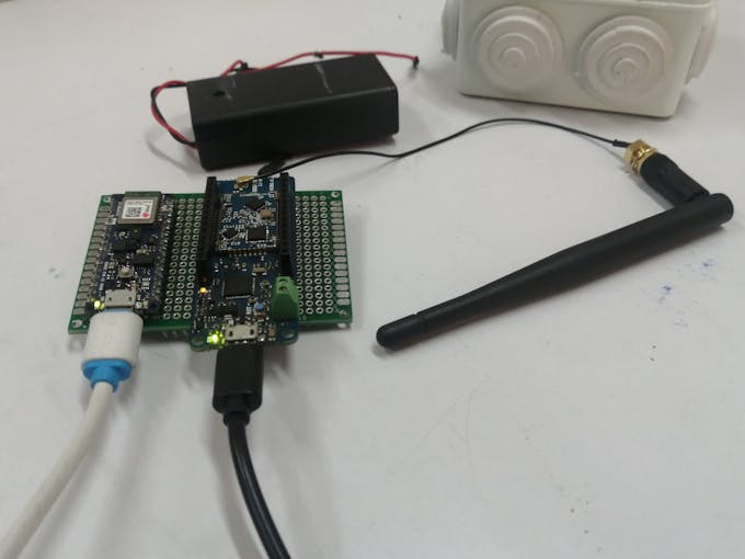 Two Arduino boards communicating via I2C