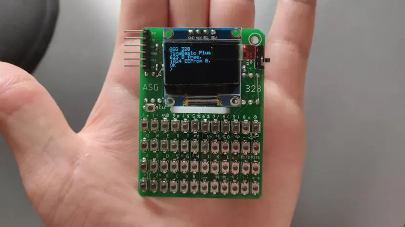 DIY Tiny Handheld Computer Puts BASIC in the Palm of Your Hand ...