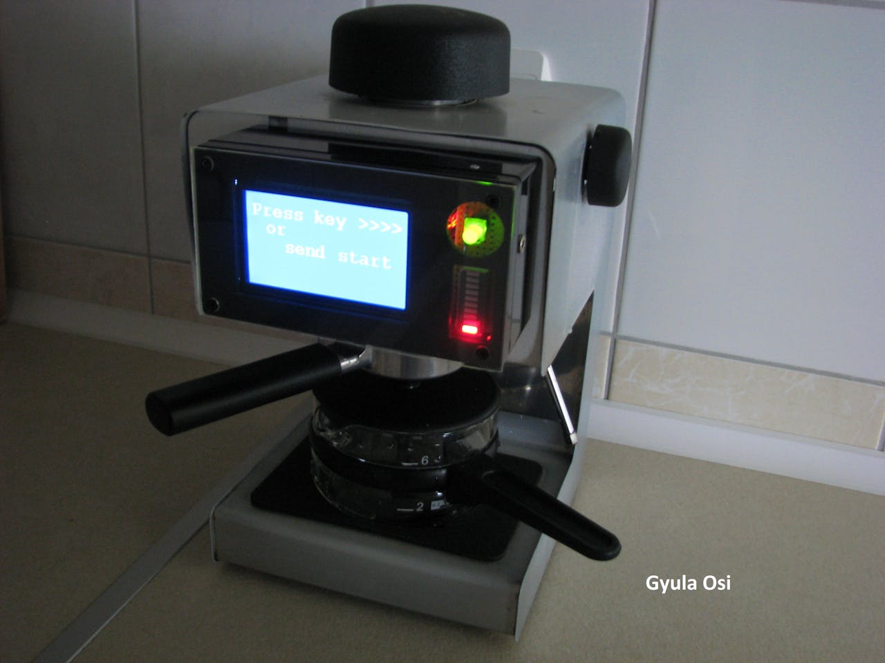 Smart Coffee Machine with Arduino and Bluetooth 