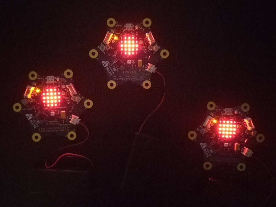 Glühwürmchen-Schwarm mit dem Calliope mini