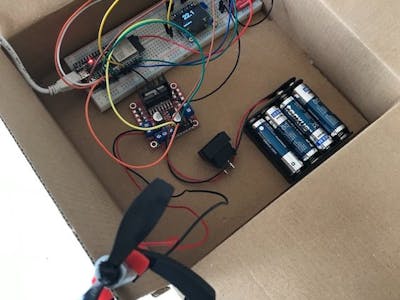 Temperature controlled fan built with Toit and ESP32