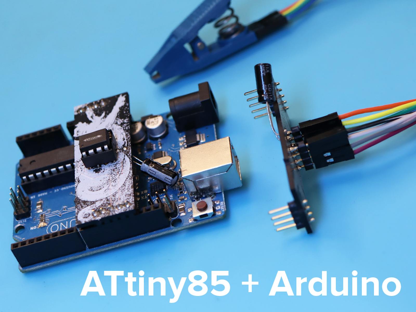 Attiny85 8-pin Arduino Programming Shield 