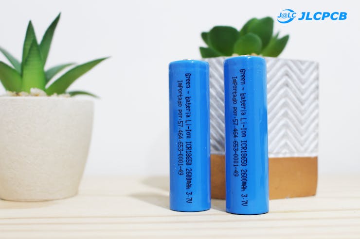 Figure 5 - 18650 Battery.