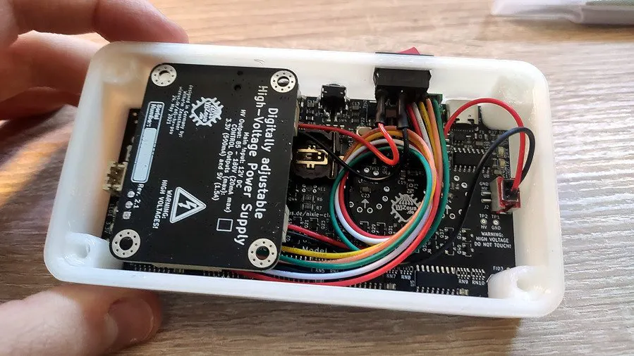 Wilhelm Zeuschner's All-in-One Programmable PSU Aims to Make
