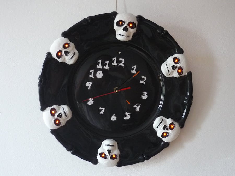 Halloween talking clock based on Rpi Pico
