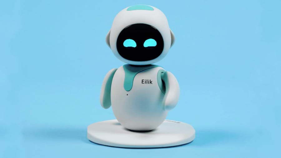 eilik #eilikrobot #robot #deskinspiration #desksetup #desktour