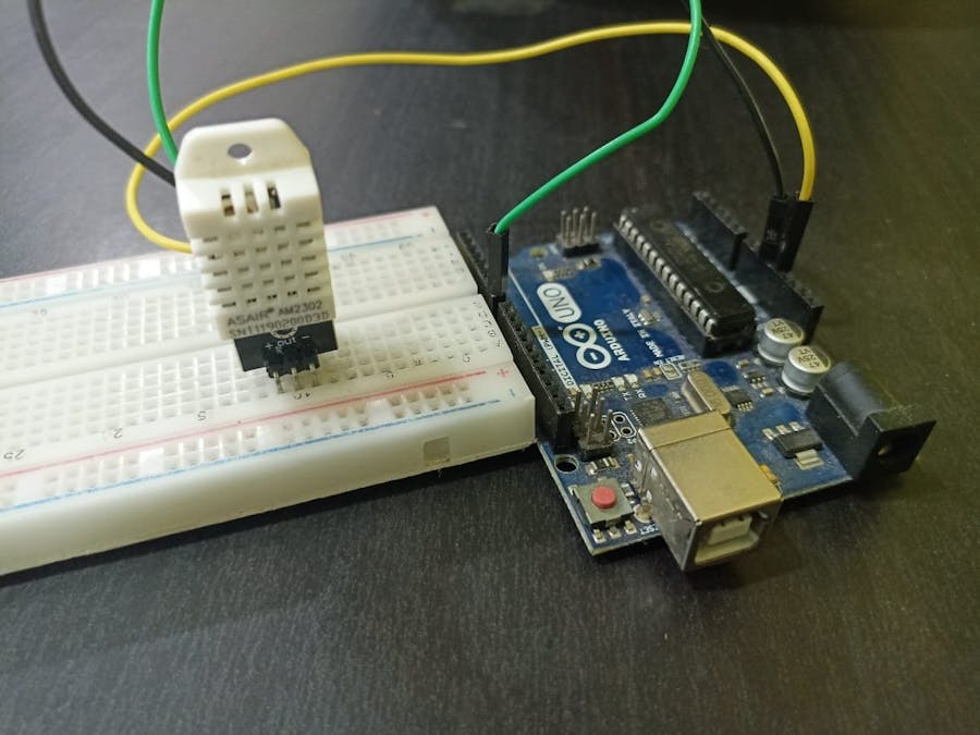 Temperature and Humidity monitoring with Arduino Uno R3