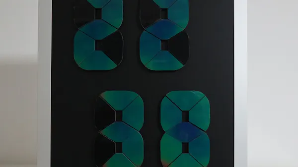 Watch How This Clock Uses Heat to Show the Time - Hackster.io