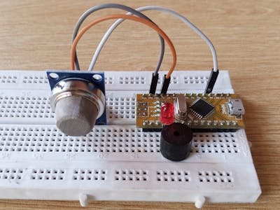 Smoke and GAS Leakage Detector